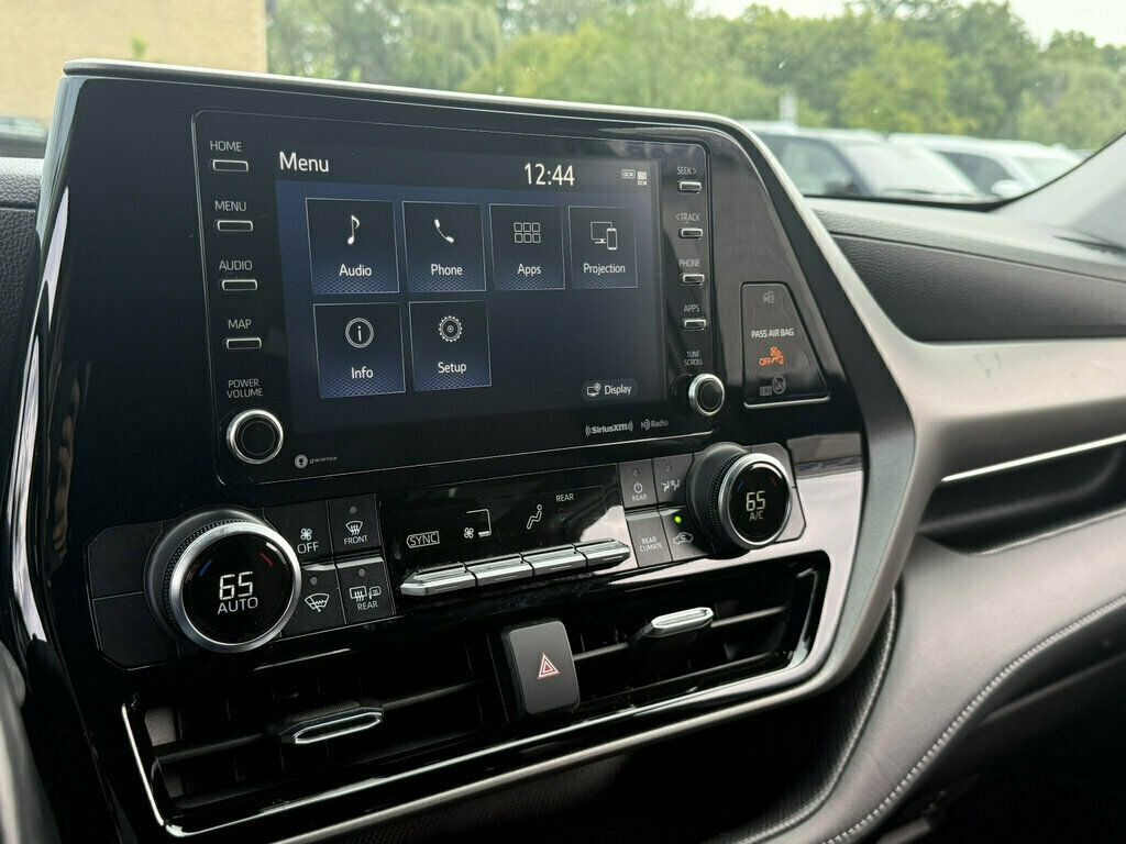2021 Toyota Highlander LE AWD - 23085065 - 3