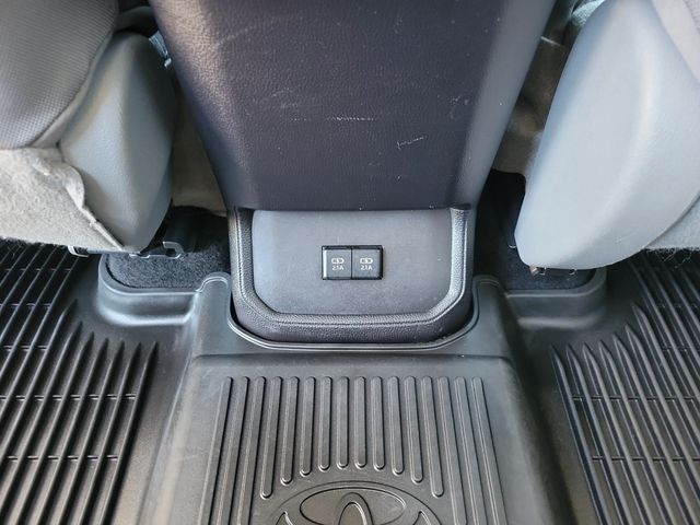 2021 Toyota Highlander LE FWD - 23091039 - 9