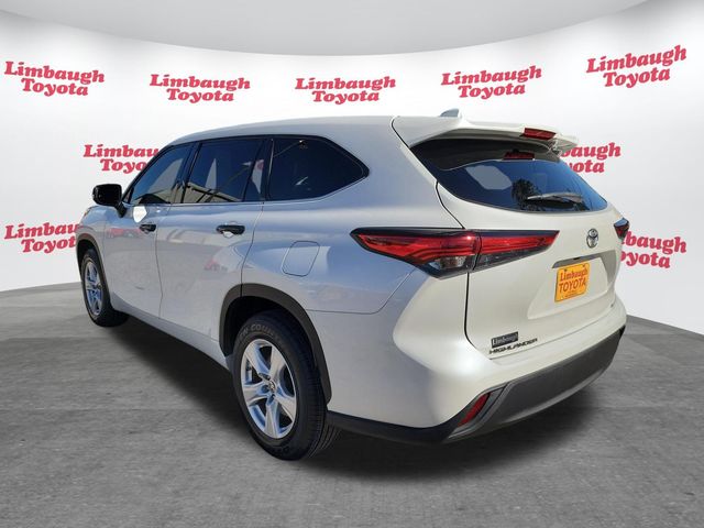 2021 Toyota Highlander LE FWD - 23091039 - 25