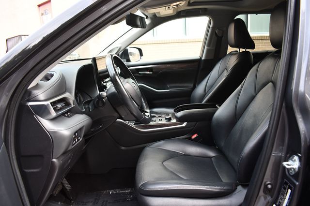 2021 Toyota Highlander Limited AWD - 22963419 - 16