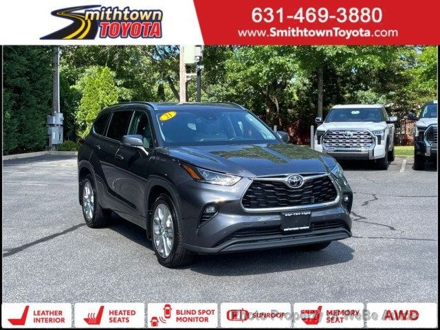 2021 Toyota Highlander Limited AWD - 22457100 - 0