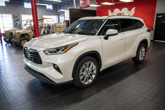 2021 Toyota Highlander Limited FWD - 22973891 - 1