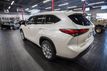 2021 Toyota Highlander Limited FWD - 22973891 - 2
