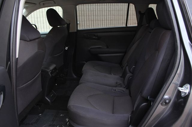 2021 Toyota Highlander ONE OWNER AWD L  - 23041731 - 27