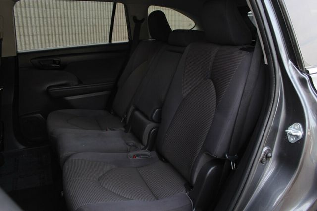 2021 Toyota Highlander ONE OWNER AWD L  - 23041731 - 28