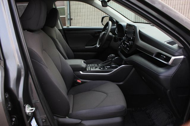 2021 Toyota Highlander ONE OWNER AWD L  - 23041731 - 6