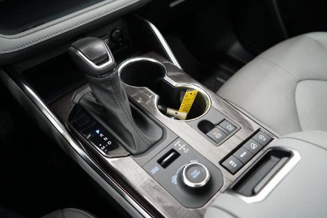 2021 Toyota Highlander Platinum - 23080184 - 30