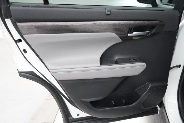 2021 Toyota Highlander Platinum - 23080184 - 34