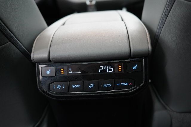 2021 Toyota Highlander Platinum - 23080184 - 38