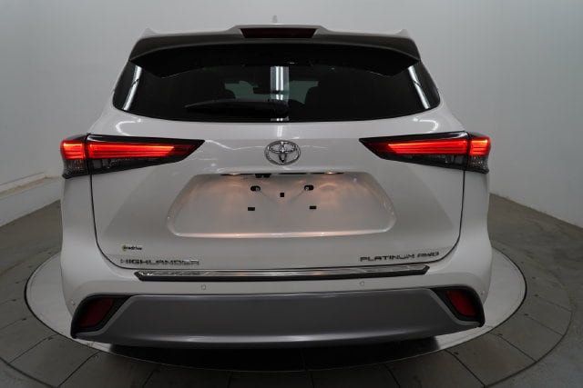 2021 Toyota Highlander Platinum - 23080184 - 5