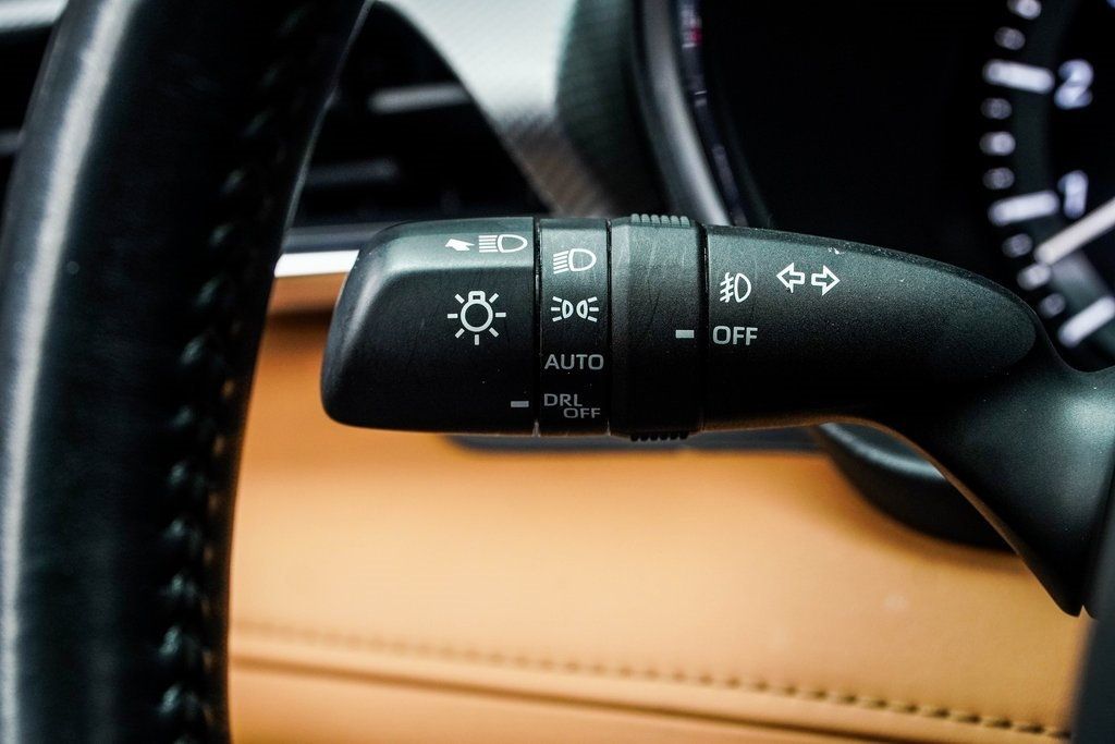 2021 Toyota Highlander Platinum photo 29