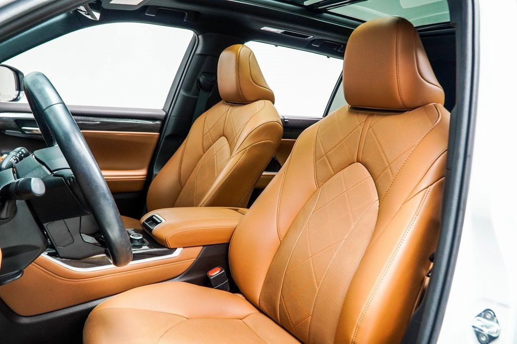 2021 Toyota Highlander Platinum photo 31