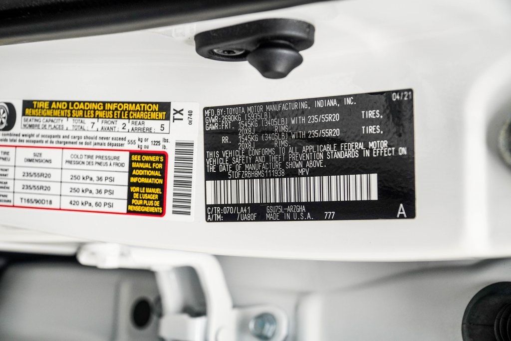 2021 Toyota Highlander Platinum photo 36