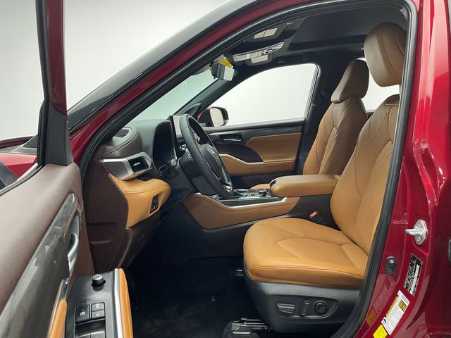 2021 Toyota Highlander Platinum AWD - 22979768 - 11