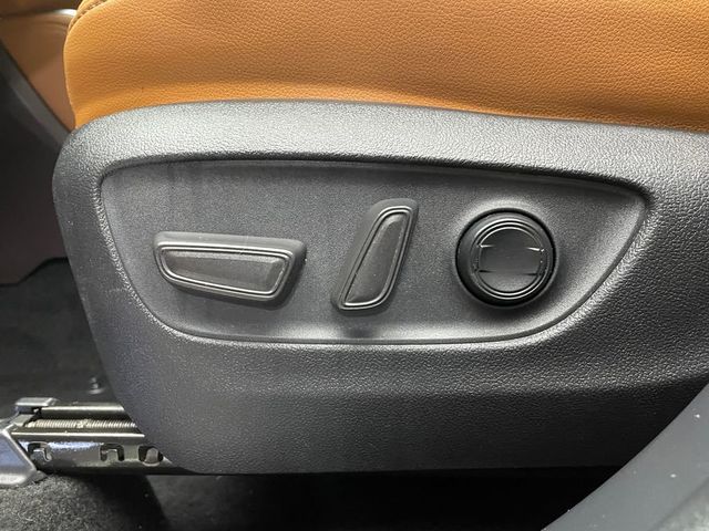 2021 Toyota Highlander Platinum AWD - 22979768 - 13