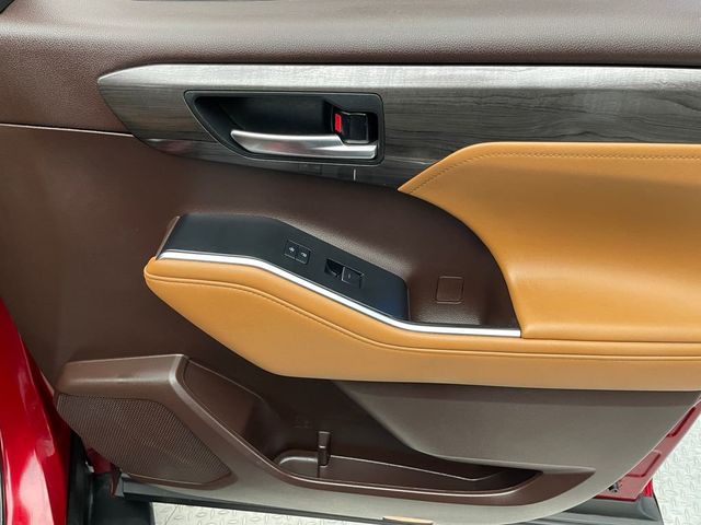 2021 Toyota Highlander Platinum AWD - 22979768 - 14