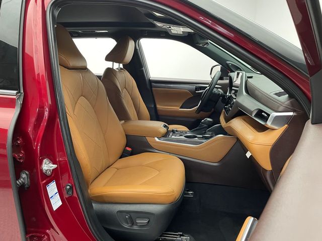 2021 Toyota Highlander Platinum AWD - 22979768 - 17