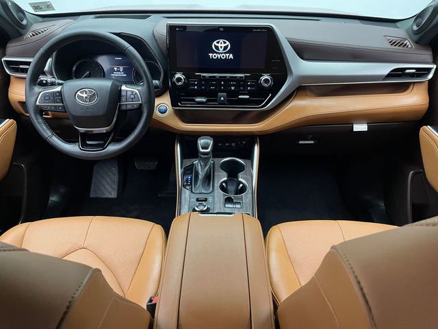 2021 Toyota Highlander Platinum AWD - 22979768 - 18