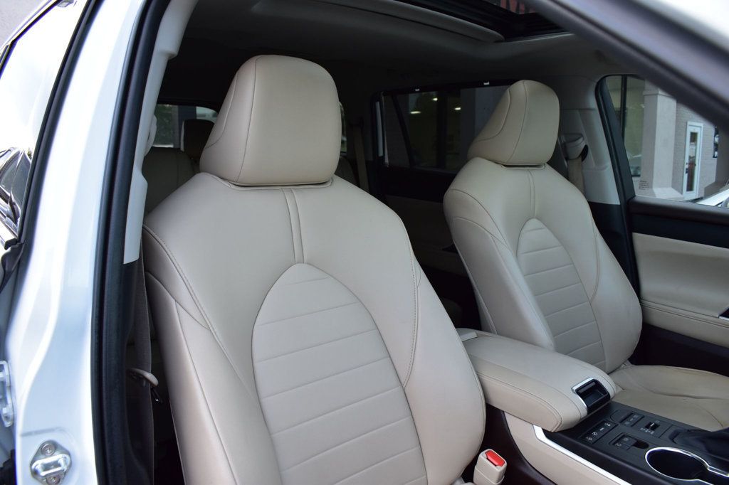 2021 Toyota Highlander XLE AWD - 23040700 - 17