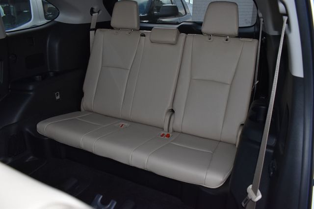 2021 Toyota Highlander XLE AWD - 23040700 - 26