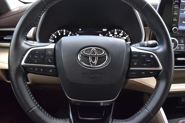 2021 Toyota Highlander XLE AWD - 23040700 - 33