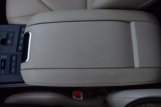 2021 Toyota Highlander XLE AWD - 23040700 - 44