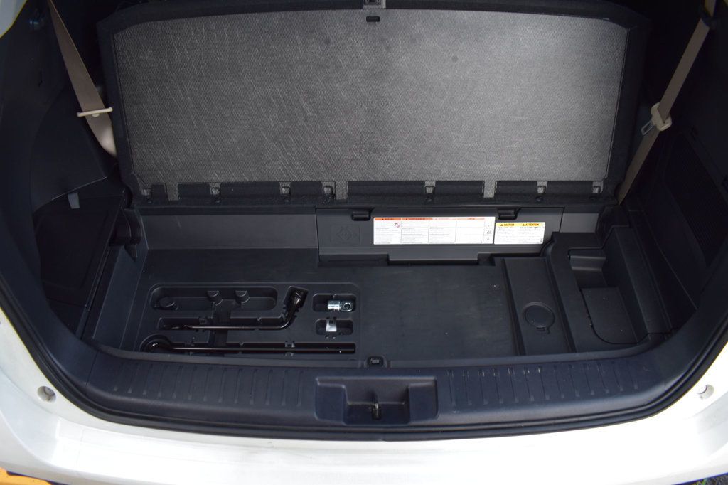 2021 Toyota Highlander XLE AWD - 23040700 - 54