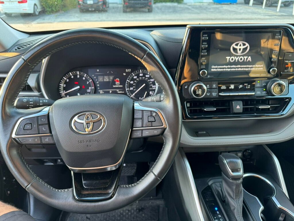 2021 Toyota Highlander XLE AWD - 23024498 - 10
