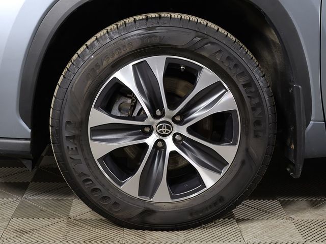 2021 Toyota Highlander XLE AWD - 23002801 - 23