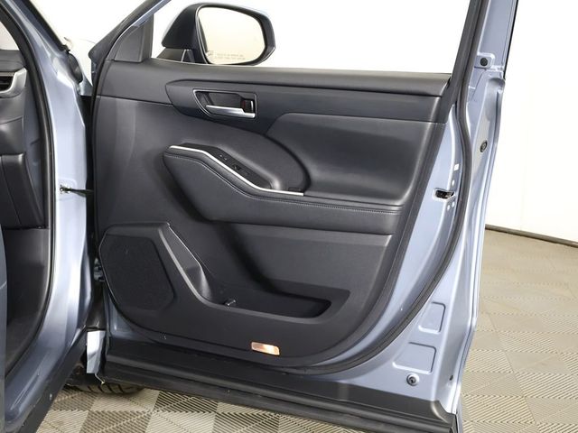 2021 Toyota Highlander XLE AWD - 23002801 - 25