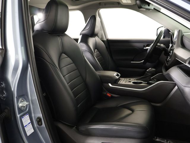 2021 Toyota Highlander XLE AWD - 23002801 - 33