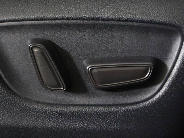 2021 Toyota Highlander XLE AWD - 23002801 - 35