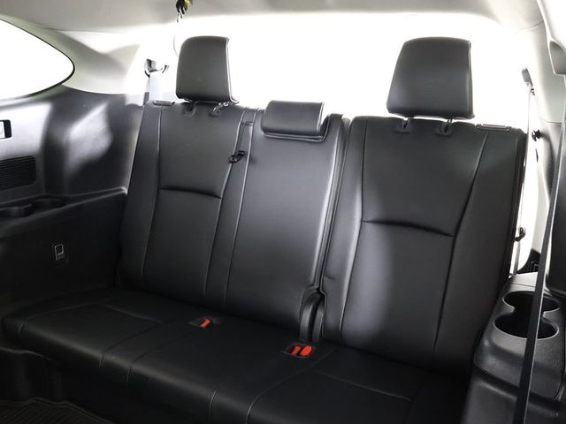 2021 Toyota Highlander XLE AWD - 23002801 - 38