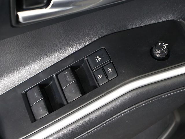 2021 Toyota Highlander XLE AWD - 23002801 - 42