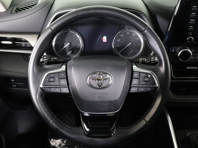 2021 Toyota Highlander XLE AWD - 23002801 - 43