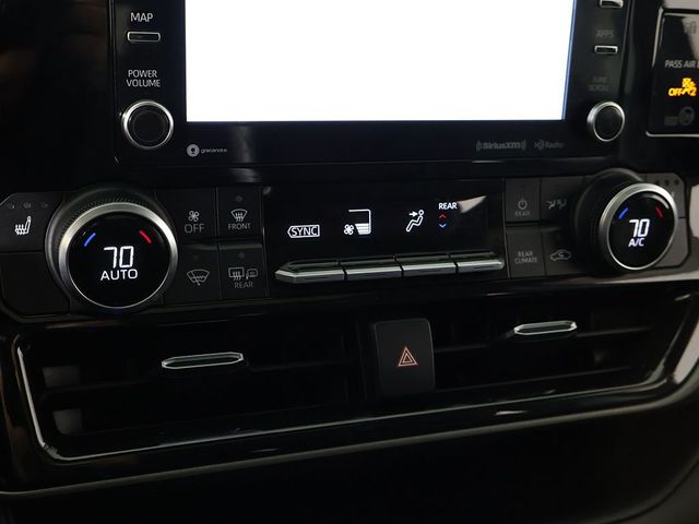 2021 Toyota Highlander XLE AWD - 23002801 - 53