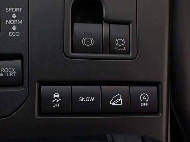 2021 Toyota Highlander XLE AWD - 23002801 - 57