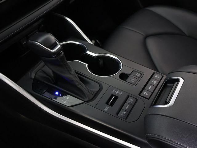 2021 Toyota Highlander XLE AWD - 23002801 - 58