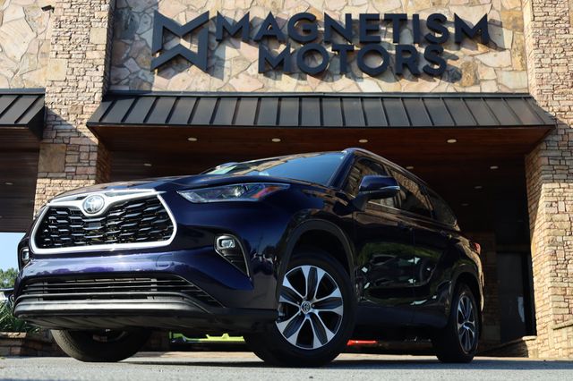 2021 Toyota Highlander XLE AWD - 22876742 - 0