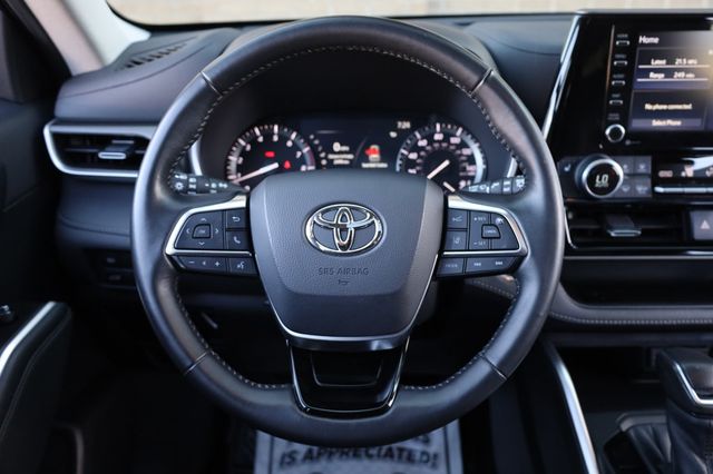 2021 Toyota Highlander XLE AWD - 22876742 - 33