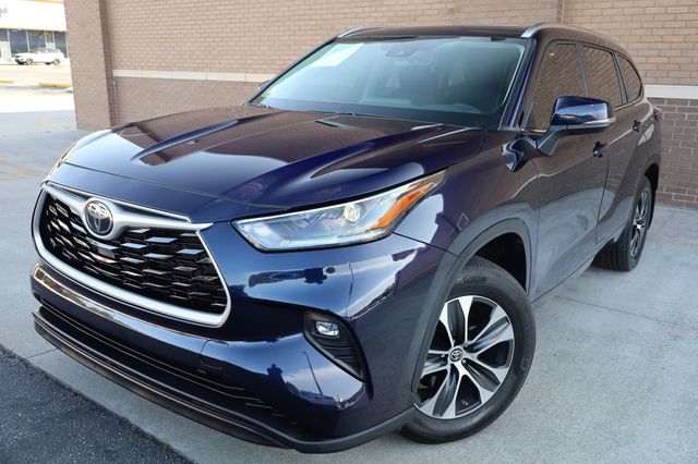 2021 Toyota Highlander XLE AWD - 22876742 - 6
