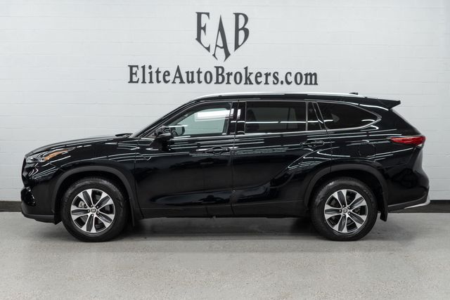 2021 Toyota Highlander XLE AWD - 22903209 - 1