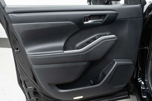 2021 Toyota Highlander XLE AWD - 22903209 - 20