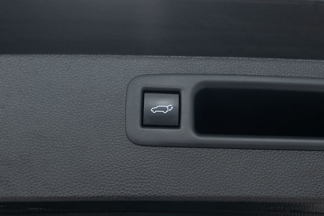 2021 Toyota Highlander XLE AWD - 22903209 - 32