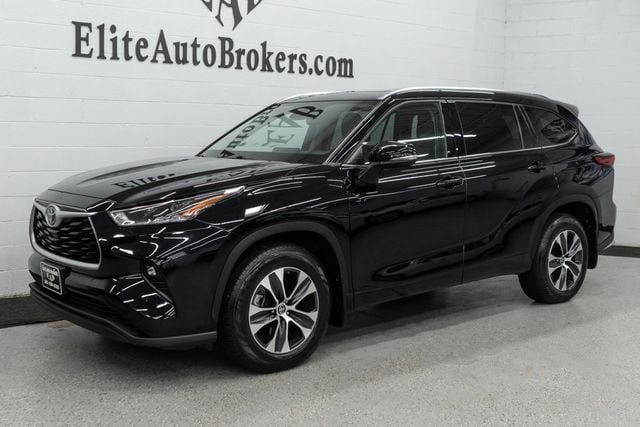 2021 Toyota Highlander XLE AWD - 22903209 - 35