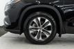 2021 Toyota Highlander XLE AWD - 22903209 - 38