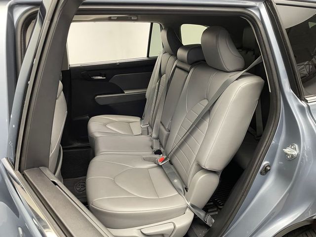 2021 Toyota Highlander XLE AWD - 22875081 - 35