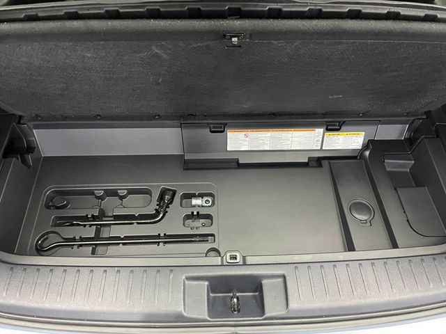 2021 Toyota Highlander XLE AWD - 22875081 - 44