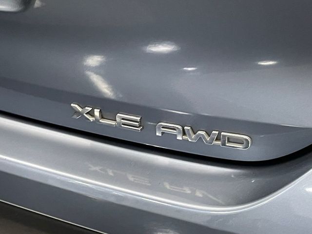 2021 Toyota Highlander XLE AWD - 22875081 - 47