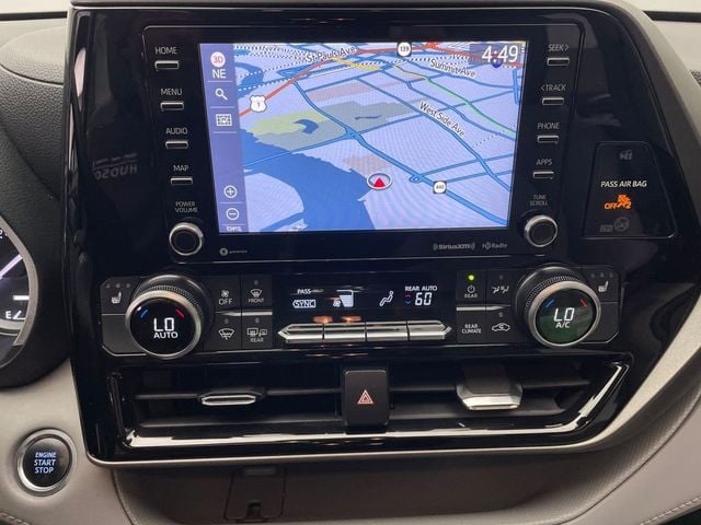 2021 Toyota Highlander XLE AWD - 22924768 - 24